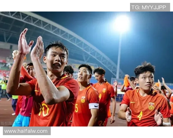 中国足球新篇章:国际明星球员的加盟与影响分析 中国足球新篇章:国际明星球员的加盟与影响分析