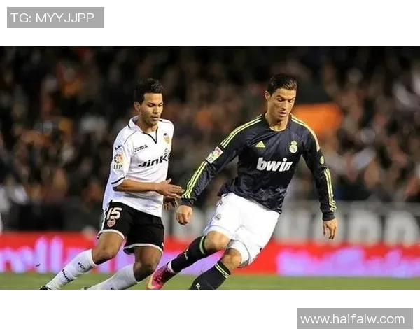 外国足球明星们的豪华坐骑与他们的球场风采相得益彰 外国足球明星们的豪华坐骑与他们的球场风采相得益彰